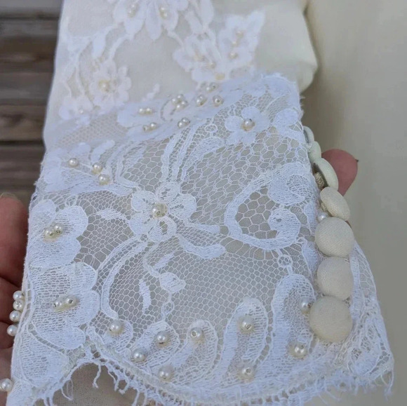 Vintage Unbranded Long Sleeve Ivory Wedding Dress - Picture 5 of 10